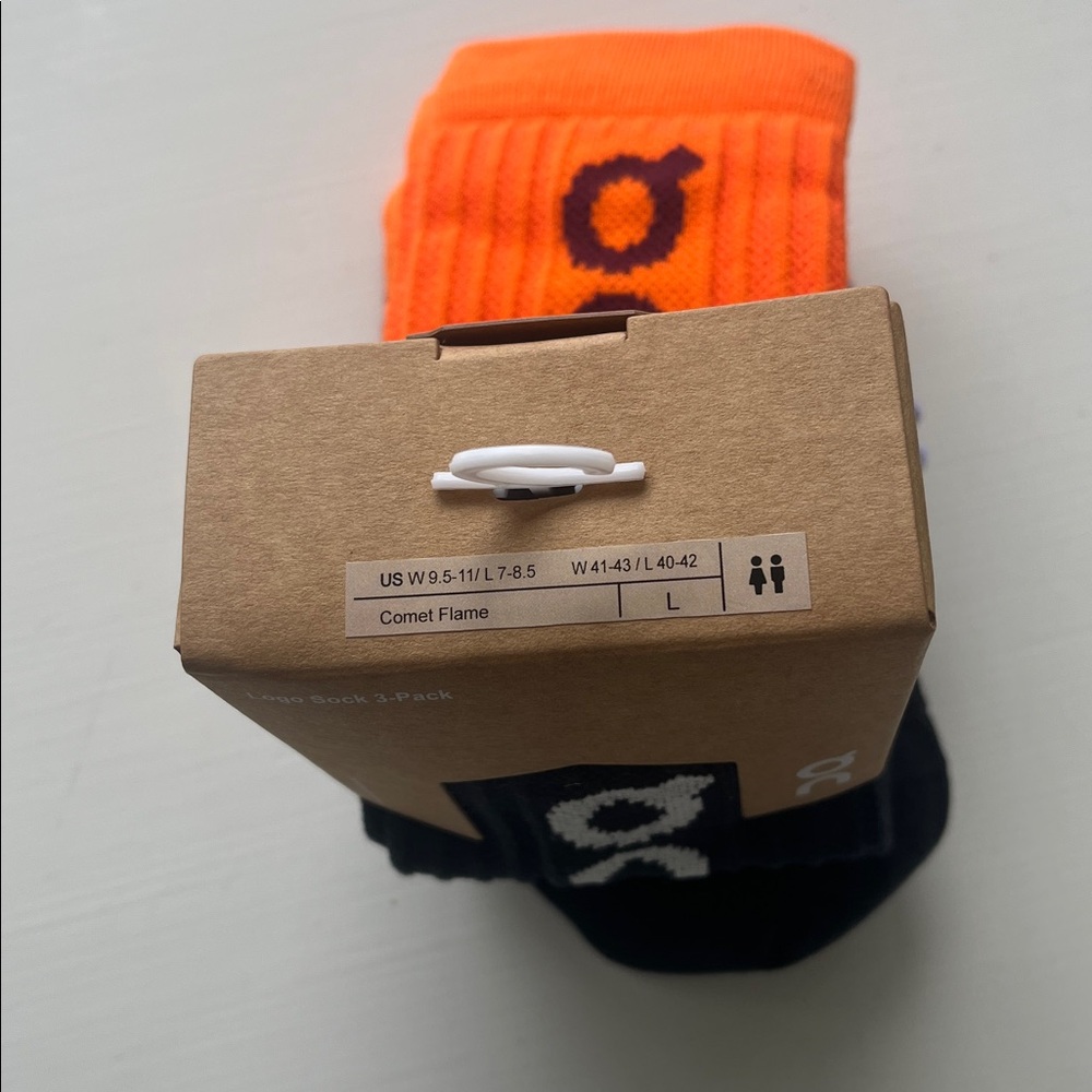 NEW ON logo sock 3-pack in comet flame - Picture 4 of 4